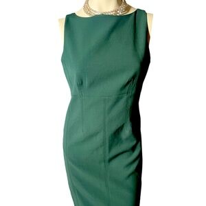 Ann Taylor Hunter Green Business Dress - Perfect for the Office